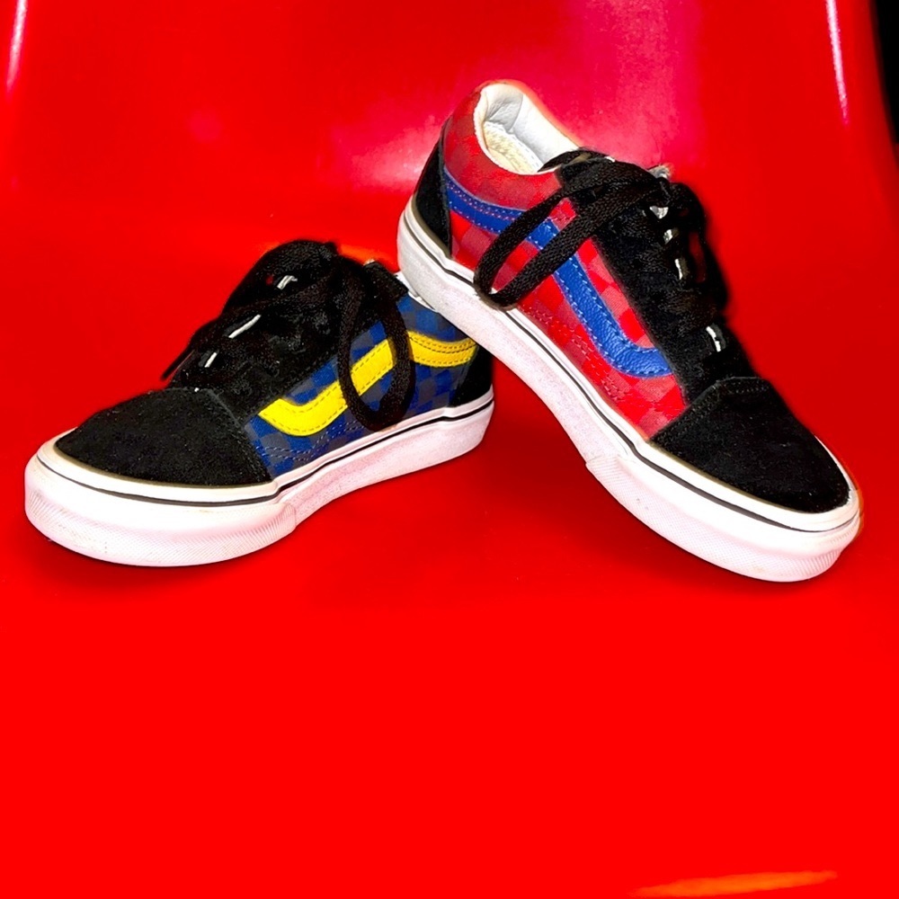 Vans old School multi colored US kids size 12.5